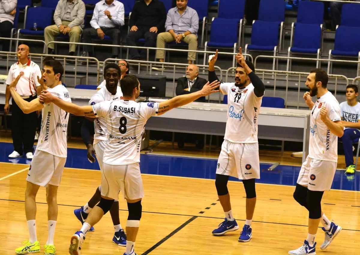 Halkbank Antrenörü Slobodan Kovac "Fenerbahçe galibiyetinden memnunum"