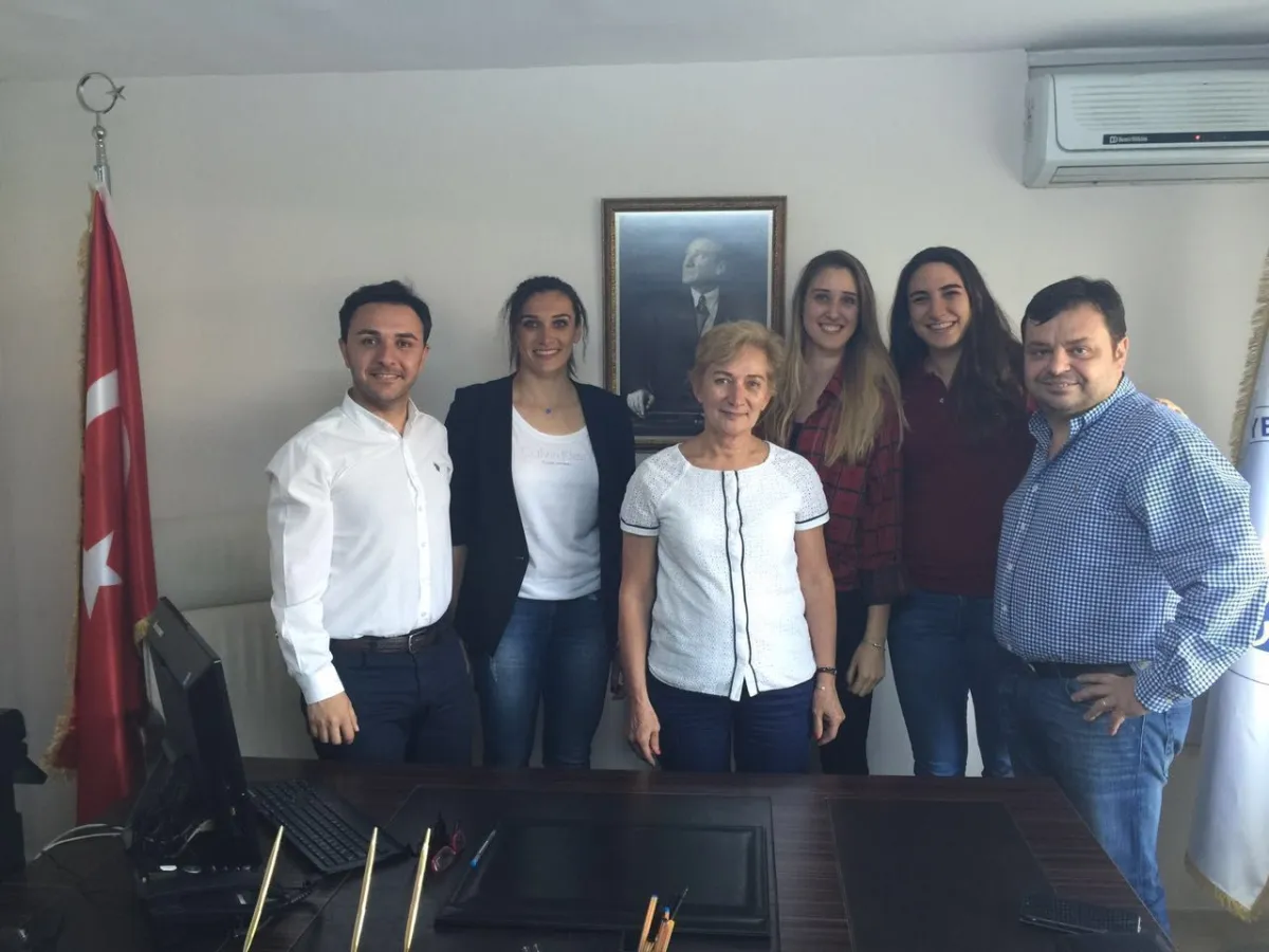 Esra Gümüş Kırıcı, Rida Erlaleli tepe ve Melike Nezihe Yılmaz Resmen Sarıyer'de