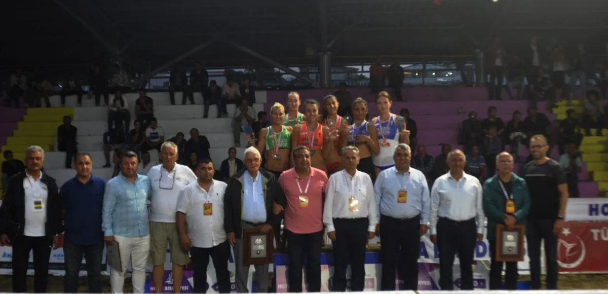 TVF - Pro Beach Tour 2019'un ilk Ayağı Hopa Turnuvası Sopna Erdi