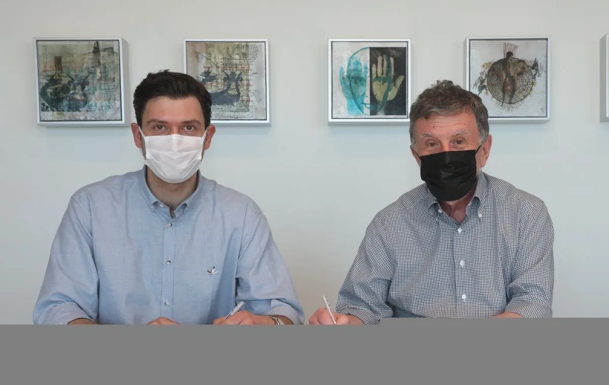 Eczacıbaşı VitrA'nın yeni hocası Ferhat Akbaş