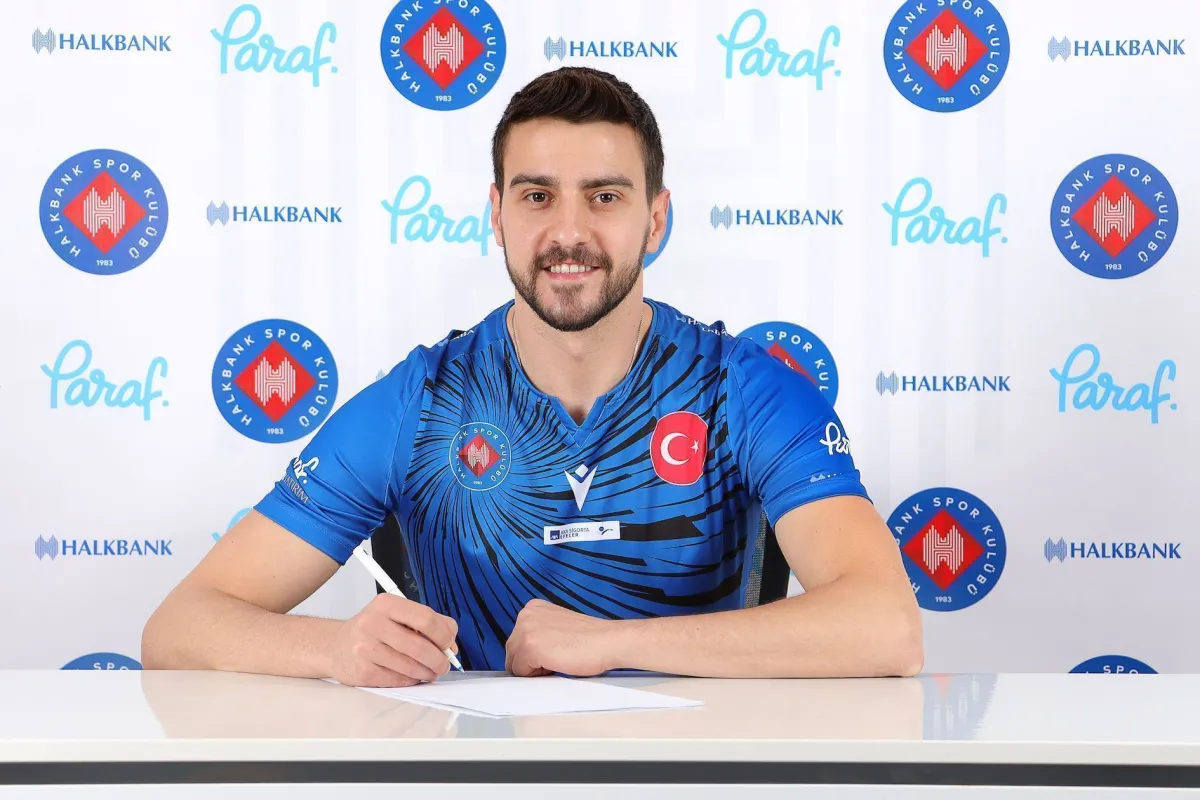 Caner Ergül Halkbank’ta devam ediyor