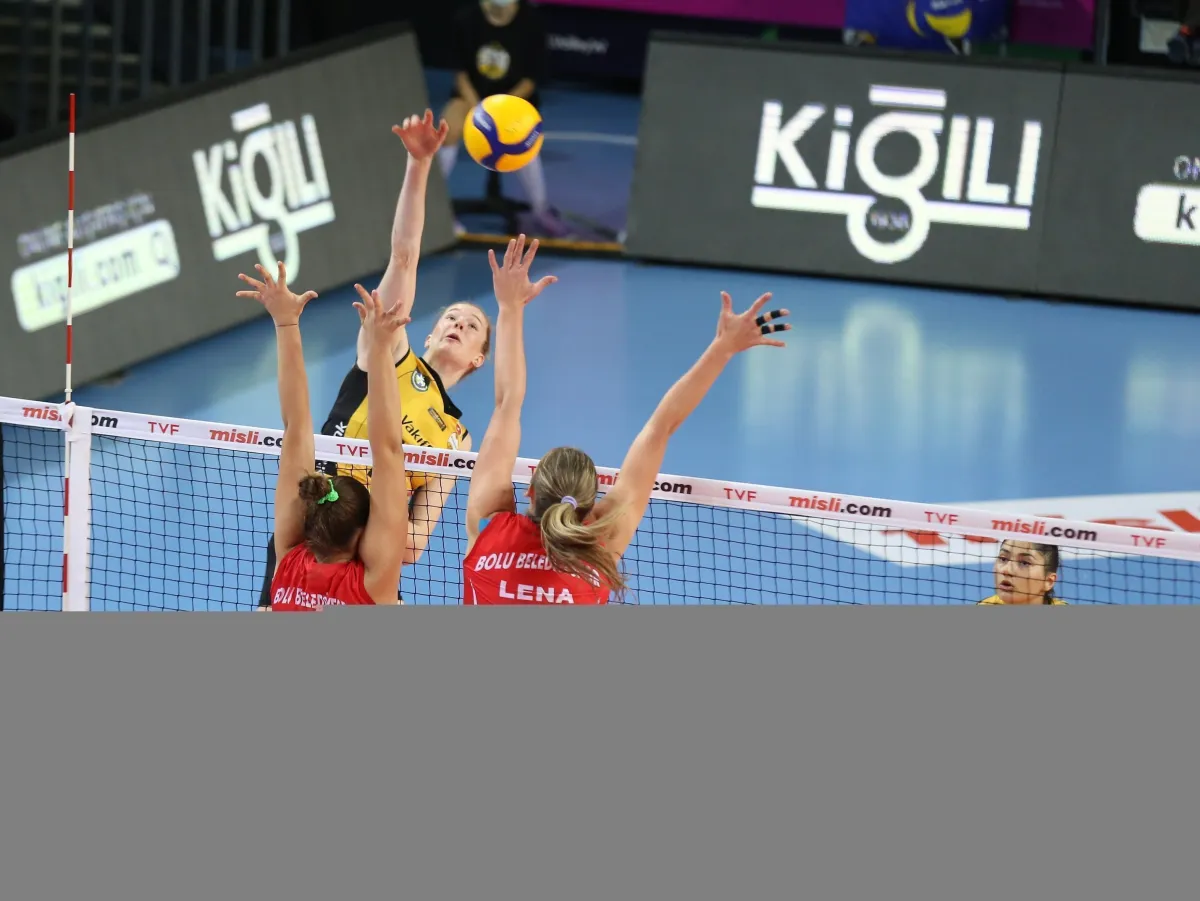 VakıfBank Bolu Belediyespor’u 3-0 mağlup etti.