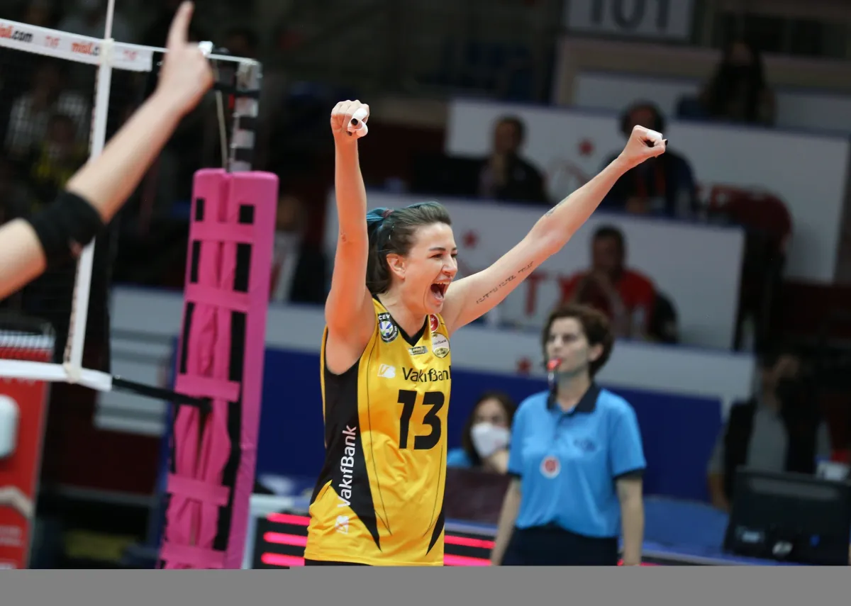 Lider VakıfBank, Mert Grup Sigorta’yı mağlup etti