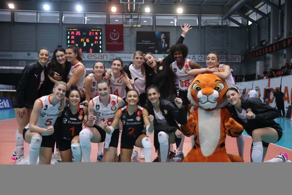 Eczacıbaşı Dynavit, önce CEV Şampiyonlar Ligi’nde Grupa Azoty Chemik Police ile karşılaşacak, sonra evinde Fenerbahçe Opet’i ağırlayacak