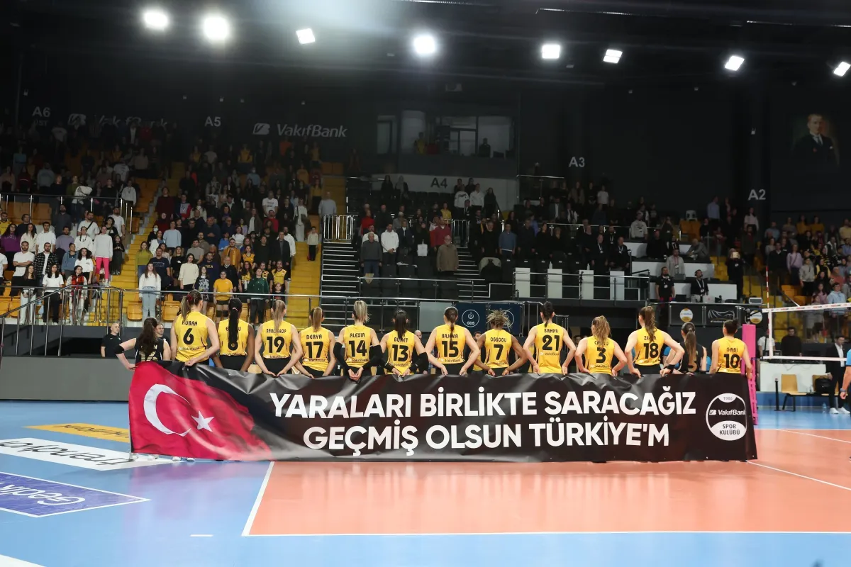 Derbide depremzedeler unutulmadı