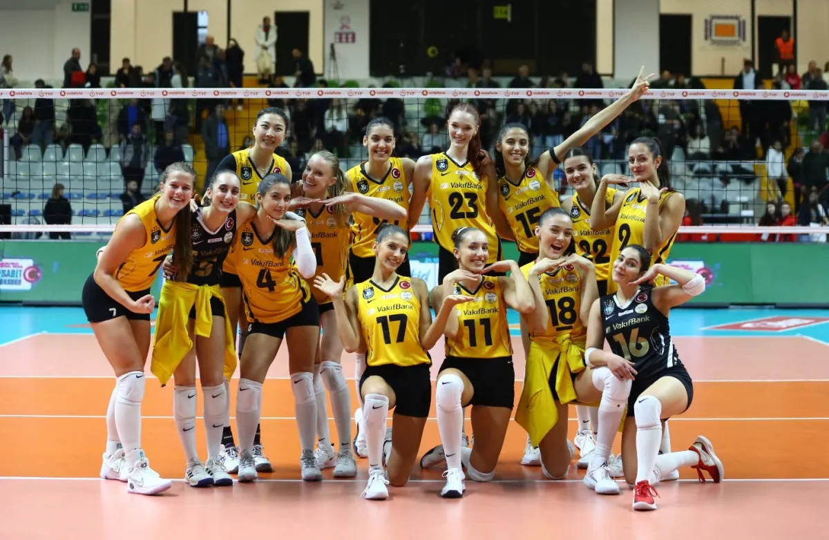 VakıfBank, Bursa’da set vermeden kazandı