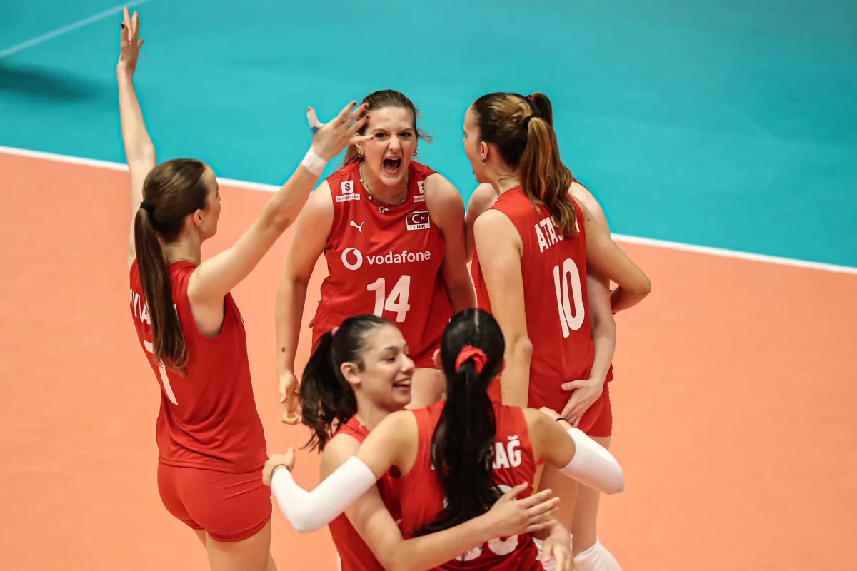U16 Kız Milli Takımımız Macaristan'ı 3-2 Mağlup Etti