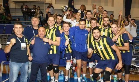 Fenerbahçe de Deplasmanda 3-1 Galip Geldi Seride 1-1 Eşitlik Var