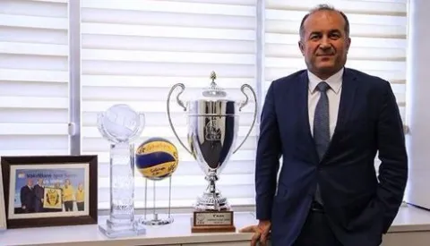 Vakıfbank SK Başkanı Osman Demren "Hedef Takım Olmak Güzel Bir Şey"