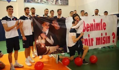Arkaslı Hakkı Çapkınoğlu'ndan İlginç Evlenme Teklifi