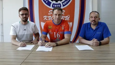 İnegöl’de Cansın Hacıbekiroğlu ile sözleşme yeniledi.