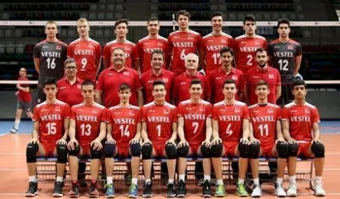 Balkan Voleybol Seferimiz Devam Ediyor.  Bu Kez 18 Yaş Altı Erkek Milli Takımı Seferde