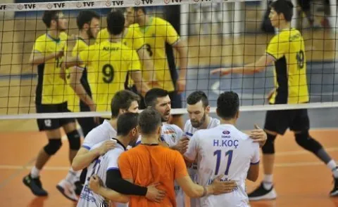 İnegöl Belediye 4. Mobilya Kupası'nda Fenerbahçe'yi 3-2 Yemdi