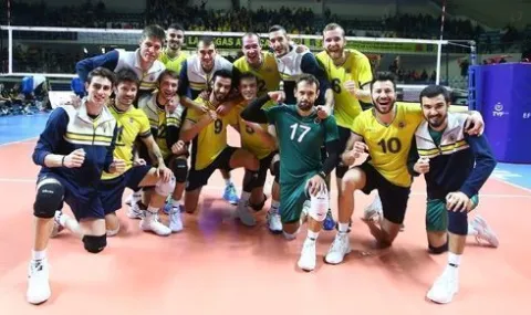 Fenerbahçe Çekişmeli ve Zevkli Geçen Maçta Arhavi'ye set de Puan da Vermedi