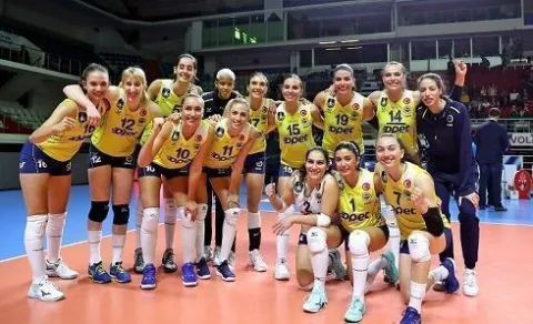 Fenerbahçe OPET Beşiktaş'a Puan da Set de Vermedi: 3-0