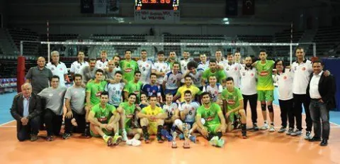 TSYD Ankara Voleybol Turnuvasu Kupası’nın sahibi Halkbank