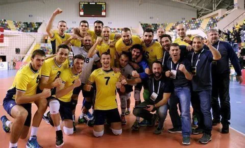 Fenerbahçe Kupa Voley’de Finale Yükseldi
