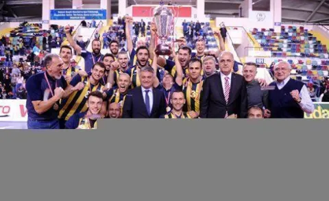 Kupa Voley Erkeklerde Şampiyon FENERBAHÇE
