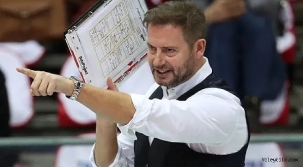Halkbank İtalyan Antrenör  Alberto Giuliani’ye teşekkür etti.