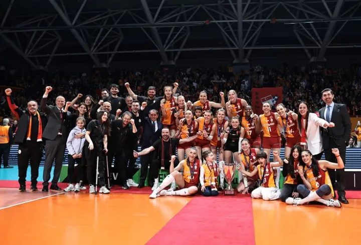 Galatasaray Daikin CEV Cup Avrupa şampiyonu..
