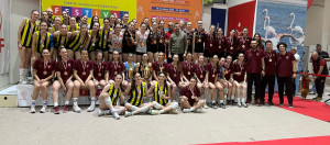 Yıldız Kızlarda Eczacıbaşı Türkiye Şampiyonu