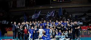 Halkbank,  Ziraat  Bankkart'I  3-0 Yendi Yenilmezliğine Son Verdi:0-3