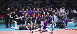 ZEREN SPOR , CEV ZEREN GROUP ŞAMPİYONLAR LİGİ’NDE DRESDNER SC’Yİ 3-0’LA GEÇTİ