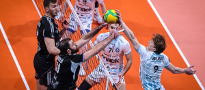 Halkbank , KNACK ROESELARE’ye 3-2 mağlup oldu.