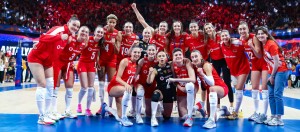 A Kadın Takımı VNL'de Fransa'yı 3-0 Yendi