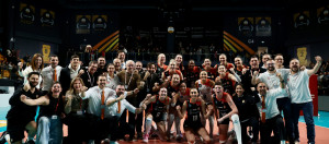 Eczacıbaşı Dynavit, derbide VakıfBank’ı 3-1’le geçti