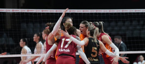 Galatasaray Daikin Kadın, Vodafone Sultanlar Ligi 22. hafta maçında Türk Hava Yolları'nı 3-2 yendi
