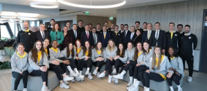 Şampiyon takım voleybolcuları  kahvaltıda bir araya geldi