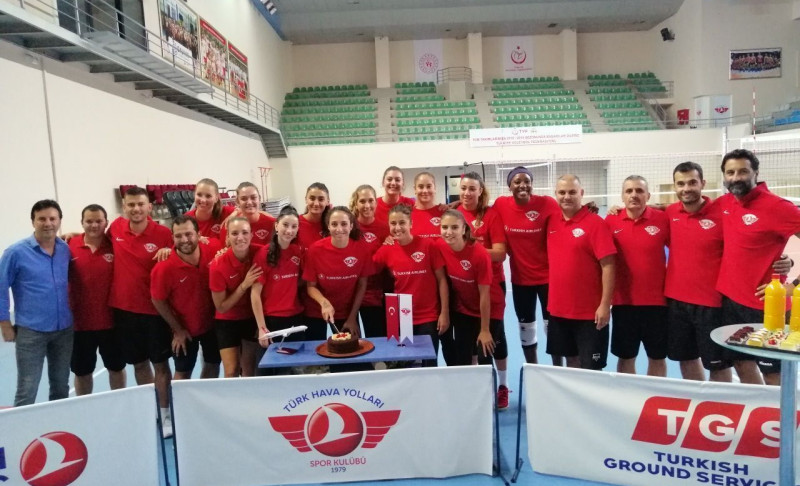 Voleybol Manşet